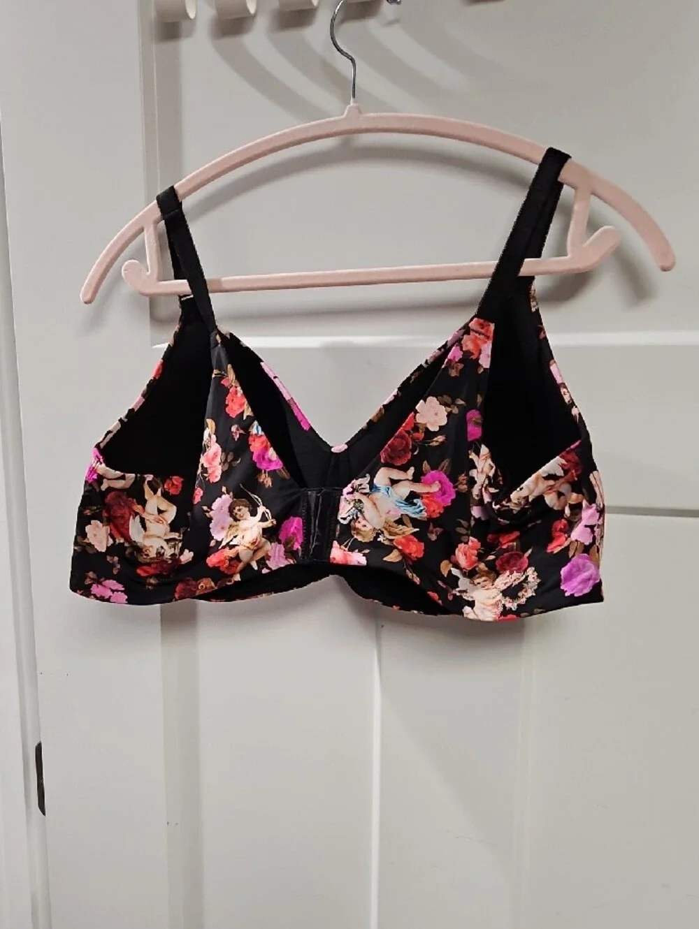 torrid Black Floral T-Shirt Bra with Pink & Red Blossoms